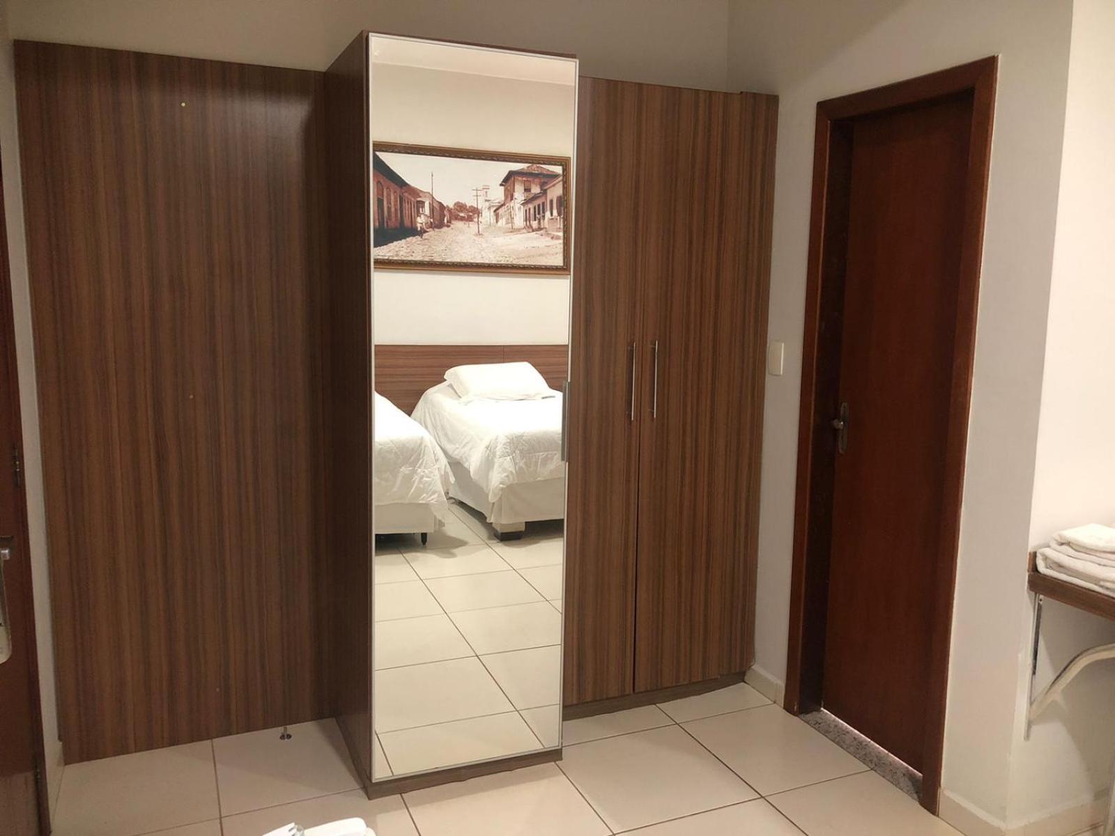 Paracatu Plaza Hotel Экстерьер фото
